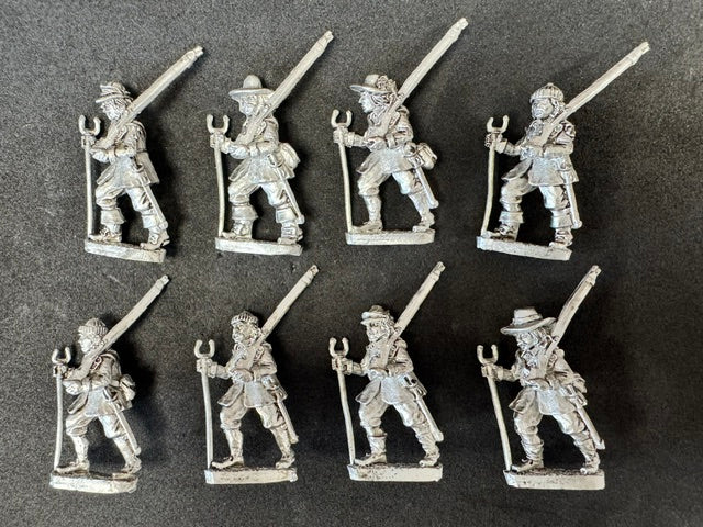 BIC-ECW065 - London Trayned Bands Musketeers Marching