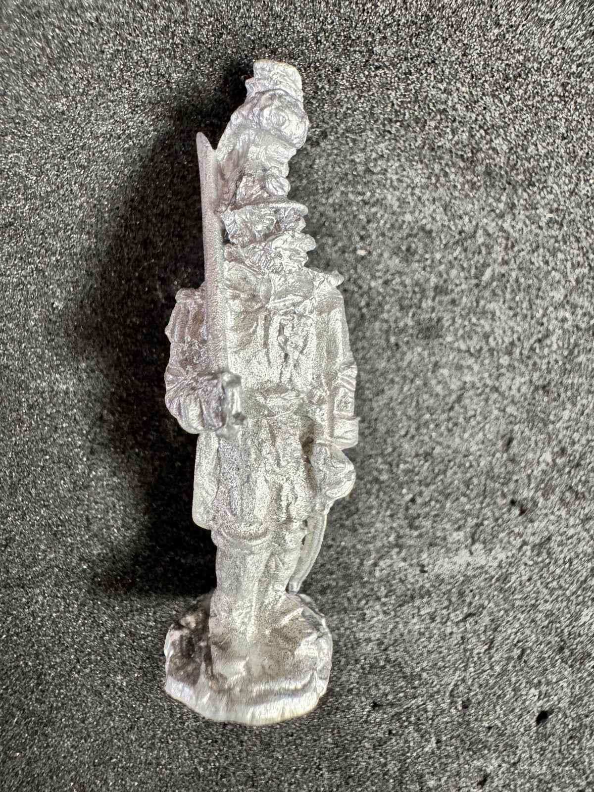 BIC-W004 - Infantry Officer advancing