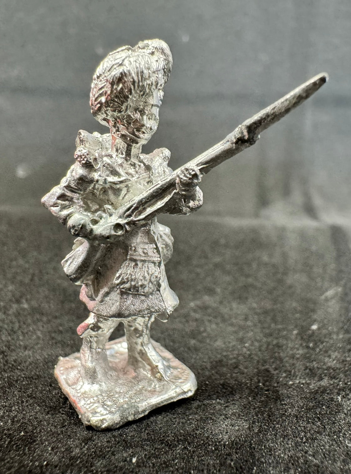BIC-BN017 - Highlander advancing, Centre Co.