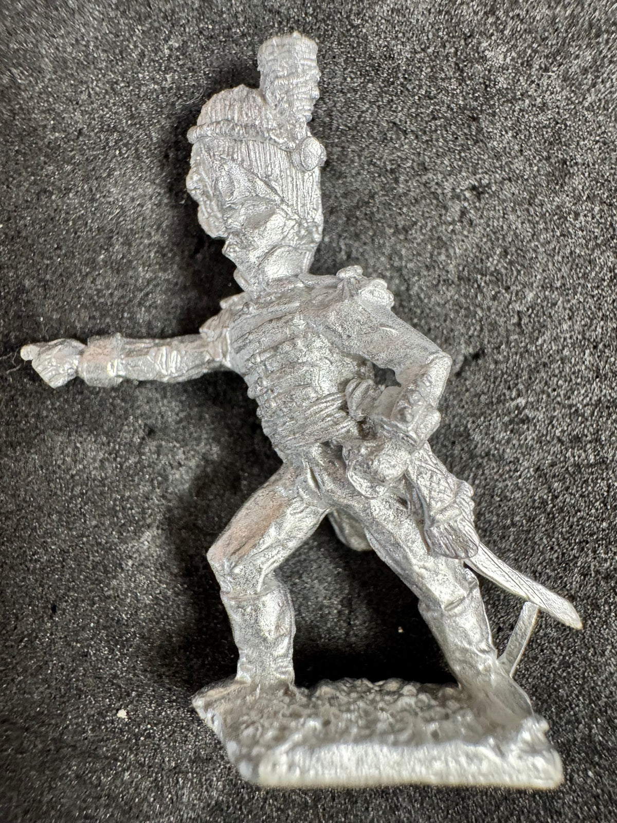 CON-BA008 - Guard Grenadier Officer