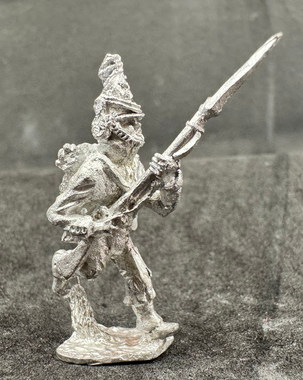 CON-DB008 - Belgian infantry charging
