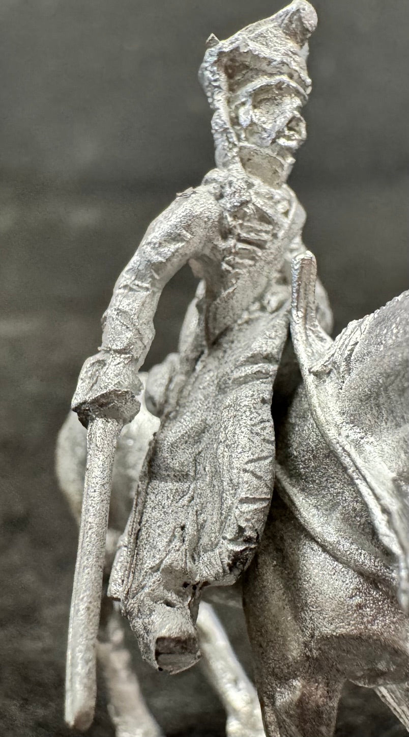 CON-R001C - Hussar