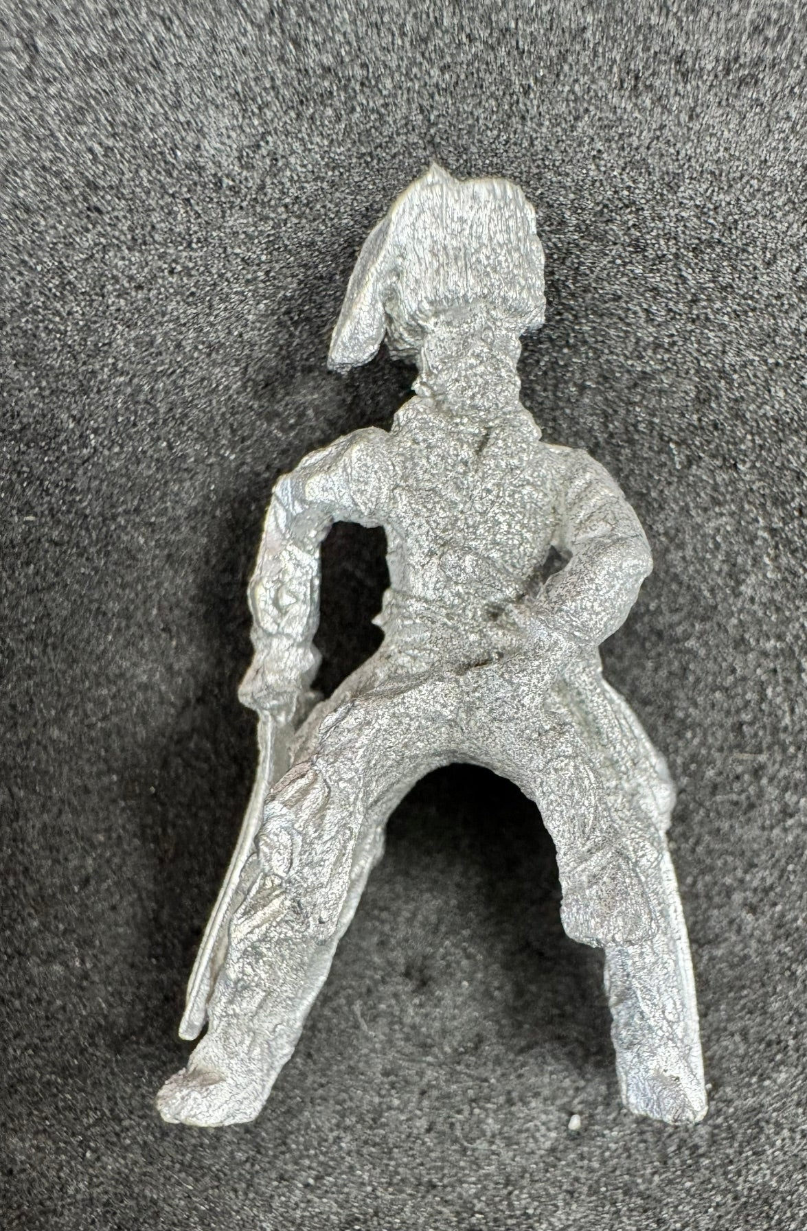 CON-R011C - Cossack with sword