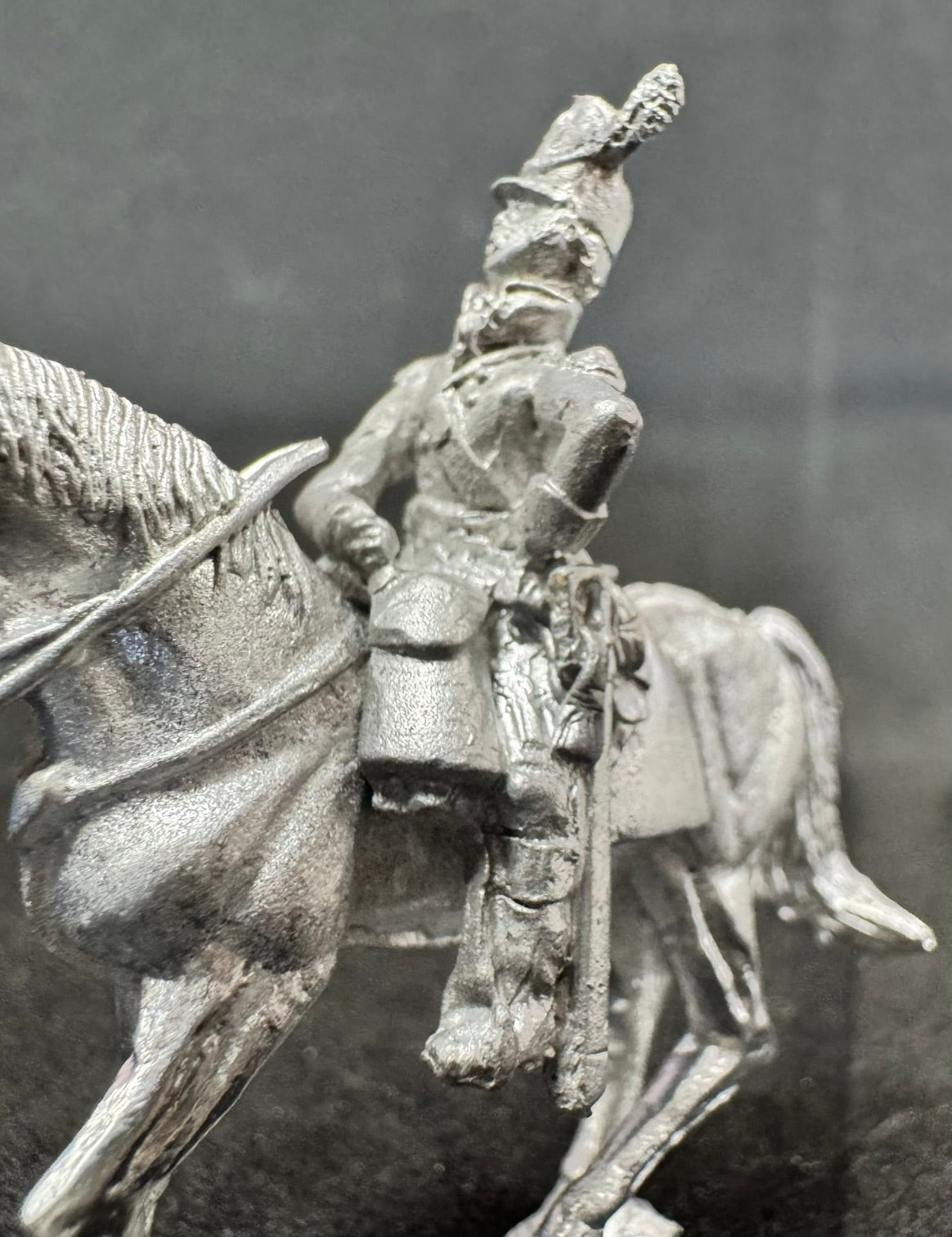 CON-B009C - Mounted Infantry Officer, Belgic shako