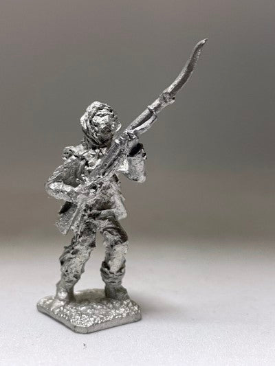 CON-F024b - Fusilier with scarf over head advancing