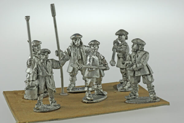 BIC-ECWA003 - Scots Artillery Crew loading/firing